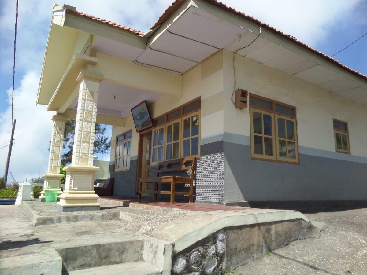 Yog Bromo Homestay Exterior foto